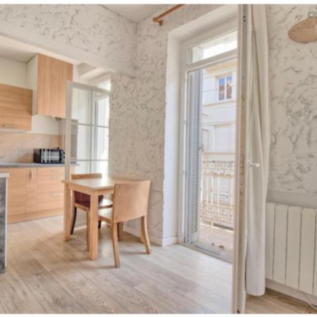 Studio Equipe-Climatise Avec Balcon Au Mourillon A 20M De La Plage Toulon Exteriör bild